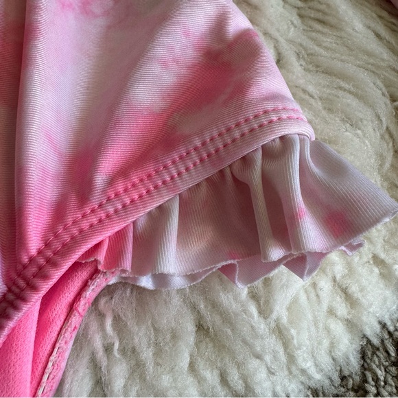 EUC 1-pc Tie Dye Rash Guard | Baby Gap | Sz 5 - Picture 4 of 7